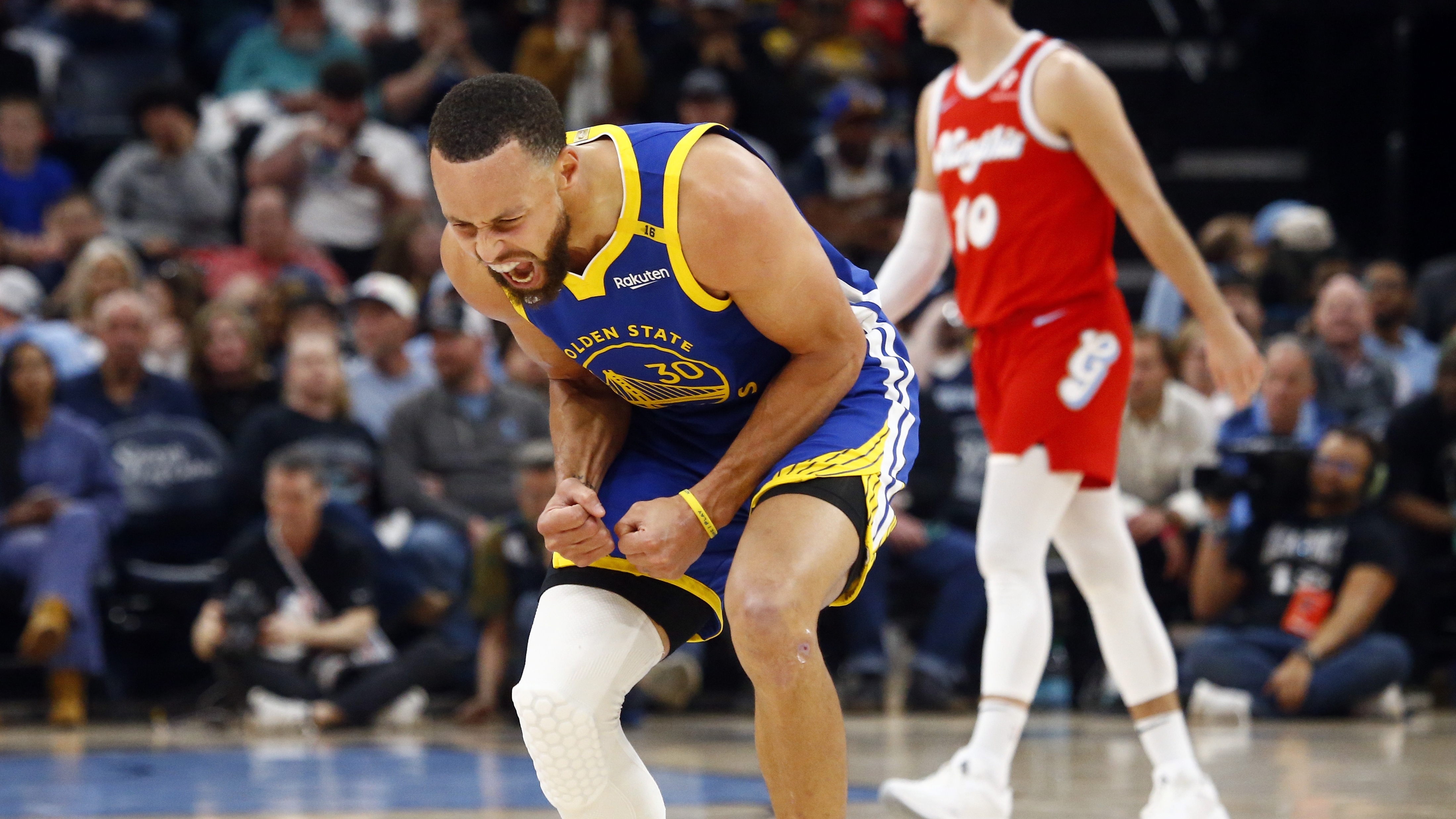 新疆队逆转山西队，库里统治全场