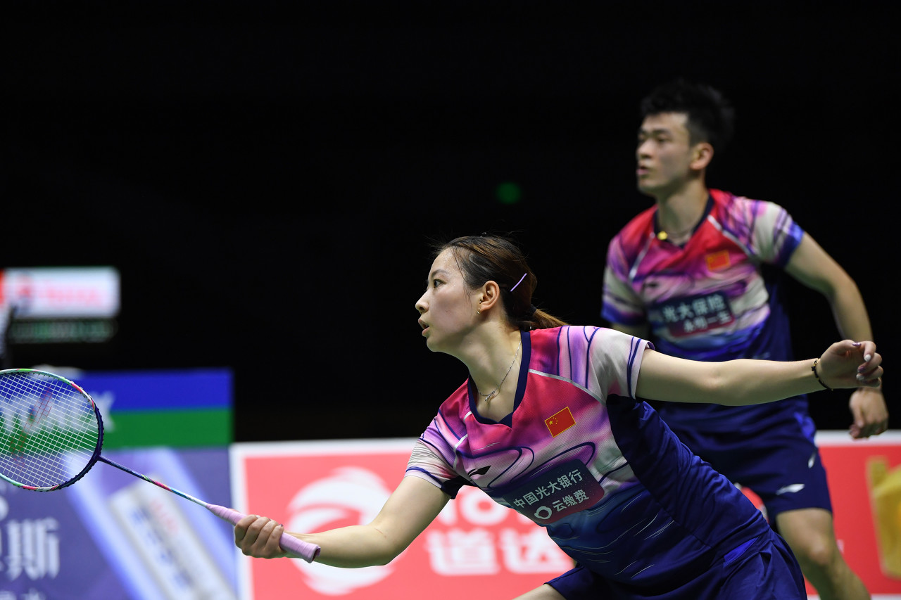 马来西亚队完胜印度队，黄鸭组合扛起全队